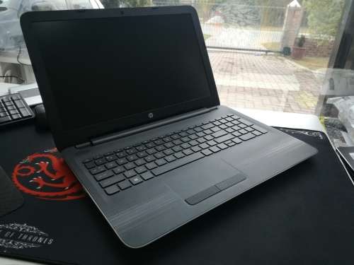 Solid performer**HP 255 G5*AMD E2-7110u*7th GEN*RADEON R2*4GB RAM*500GB HDD*DVD*LAPTOP BAG*